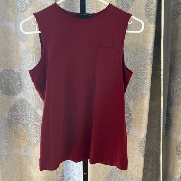 Women’s medium Banana Republic Junior tank - Picture 1 of 3